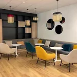 Atlantique - Lycee Hotelier - Management School Szálloda