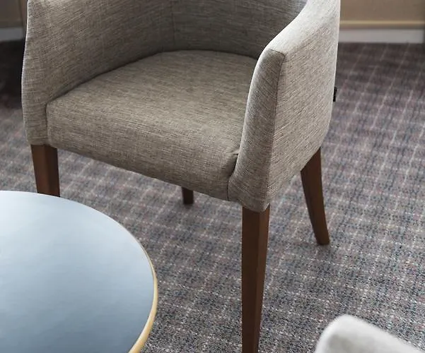 Hotel Atlantique - Lycee Hotelier - Management School