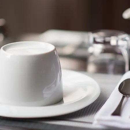 Atlantique - Lycee Hotelier - Management School Biarritz