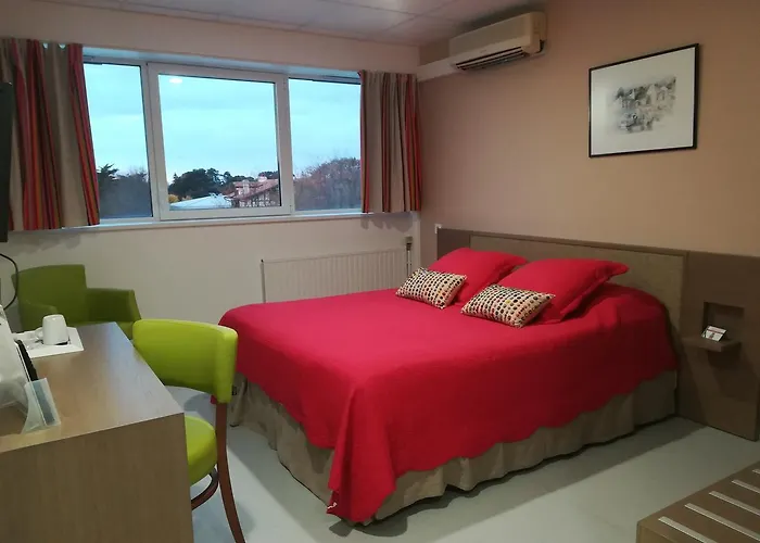 Atlantique - Lycée Hotelier - Management School 3* Biarritz