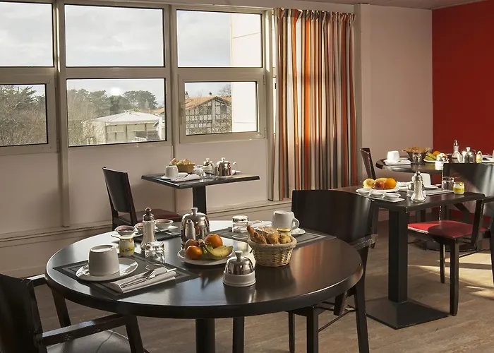 Atlantique - Lycée Hotelier - Management School Hotel