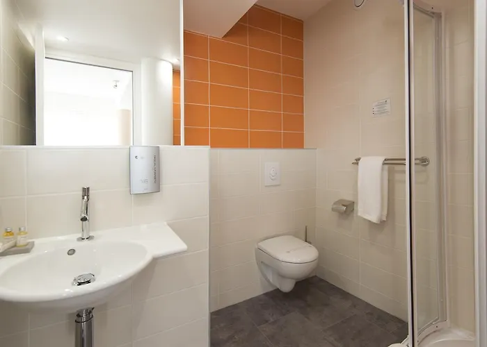 Hotel Atlantique - Lycee Hotelier - Management School 3*